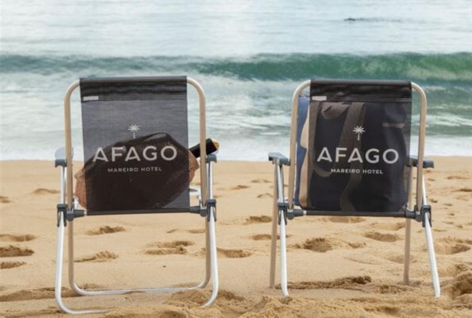 cadeira de praia omnibees.jpg