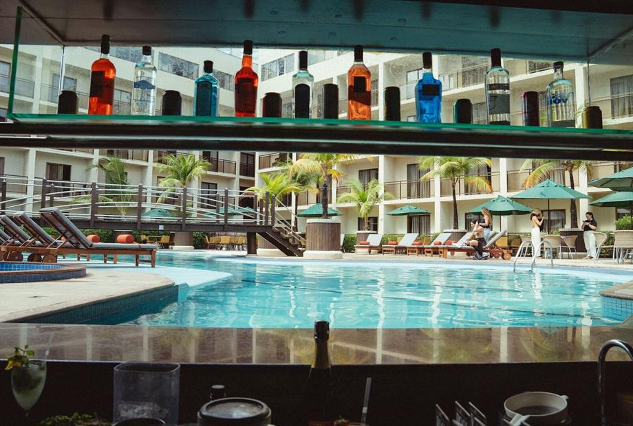 bar com omnibees.jpg