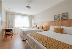 Vista Piscina Triplo