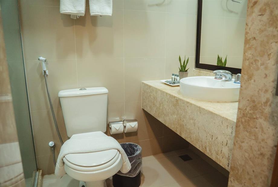 wc std e piscina.jpg