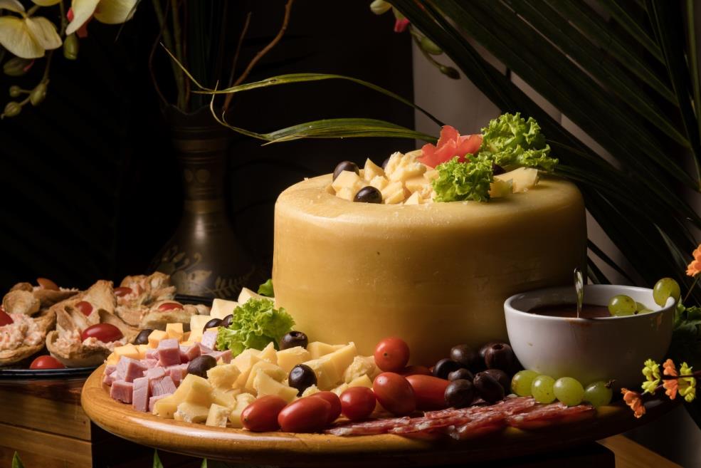 buffet 2.jpg