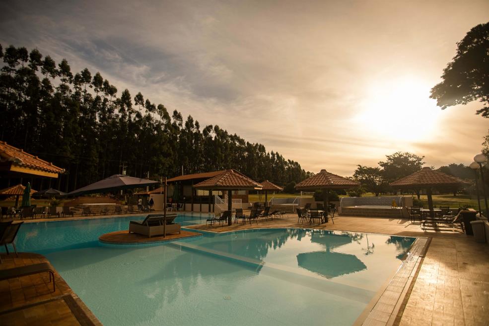 piscina 1.jpg