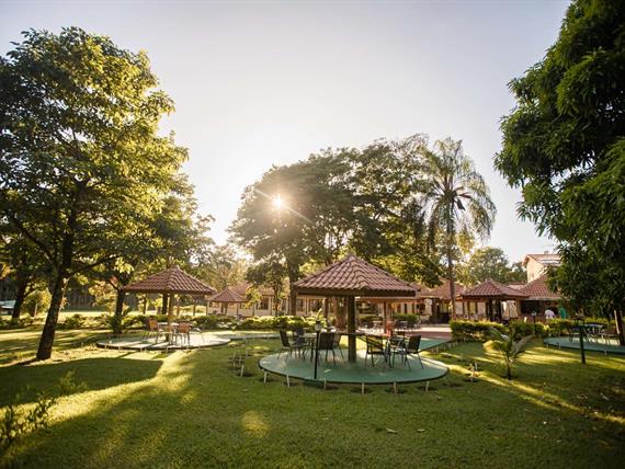 jardim - quisques 1.jpg