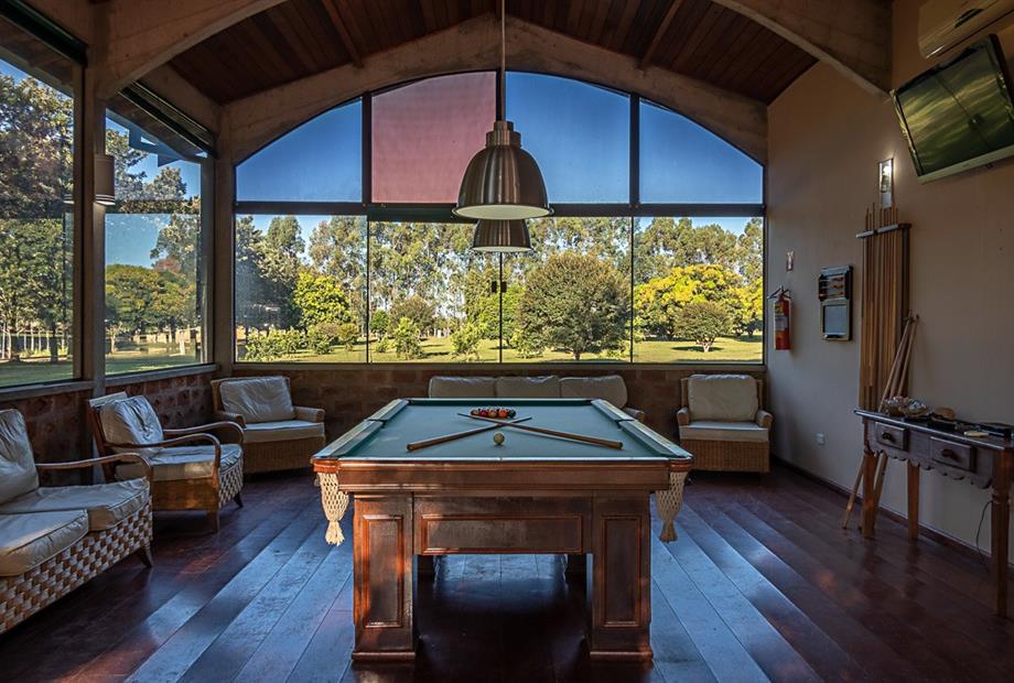 santa-eliza-eco-resort-sala de sinuca.jpg