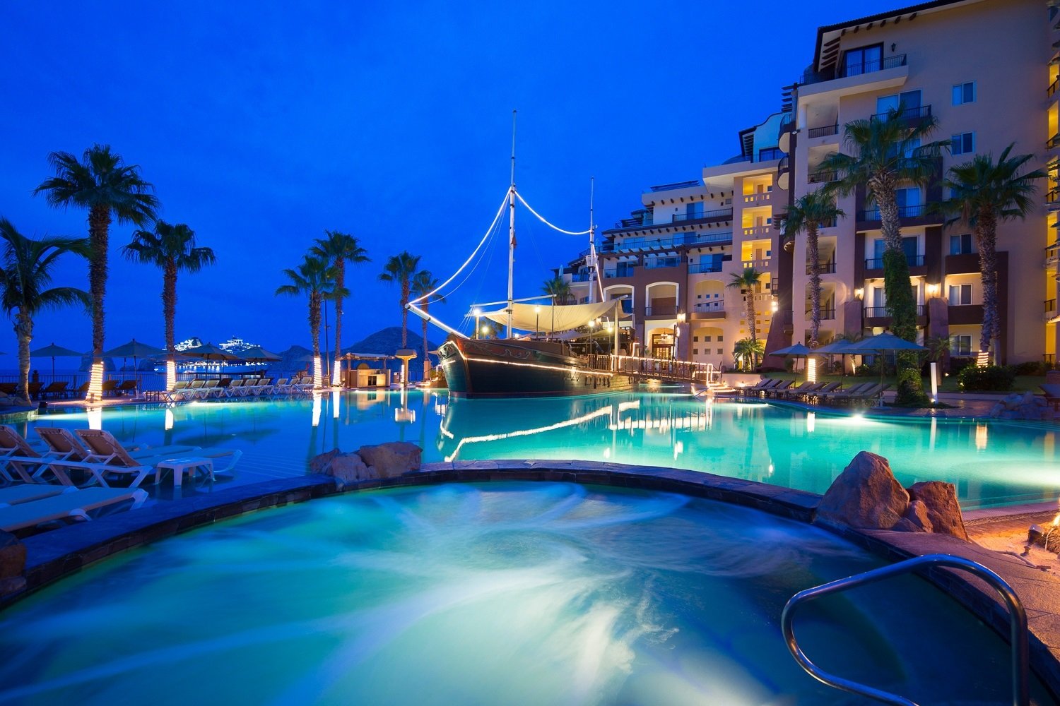 villa-del-arco-cabo-san-lucas-pools-2.jpg