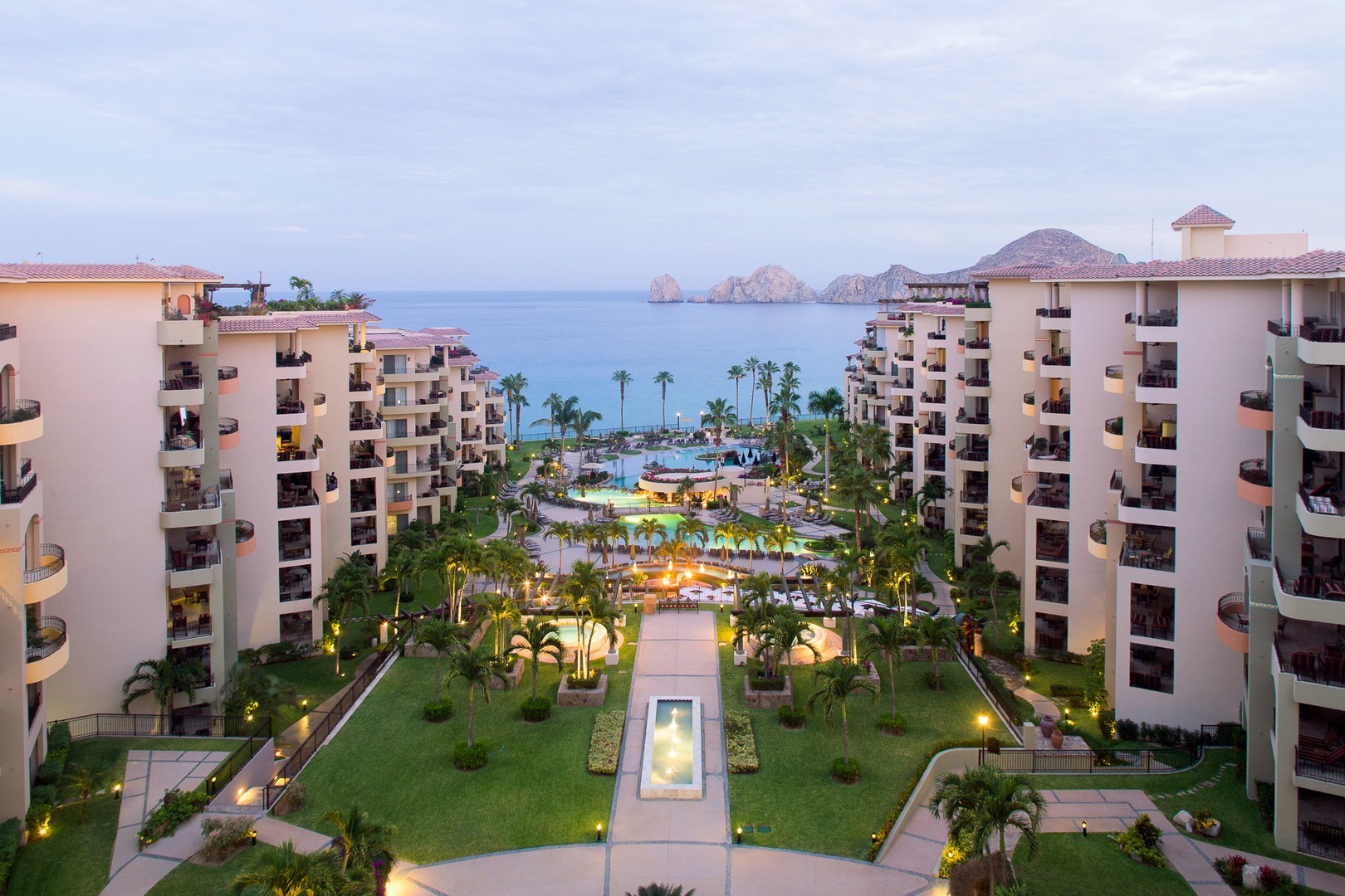 villa-la-estancia-los-cabos-panoramic-4.jpg