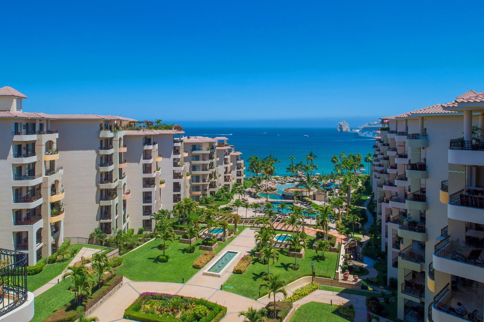 villa-la-estancia-los-cabos-panoramic-6.jpg