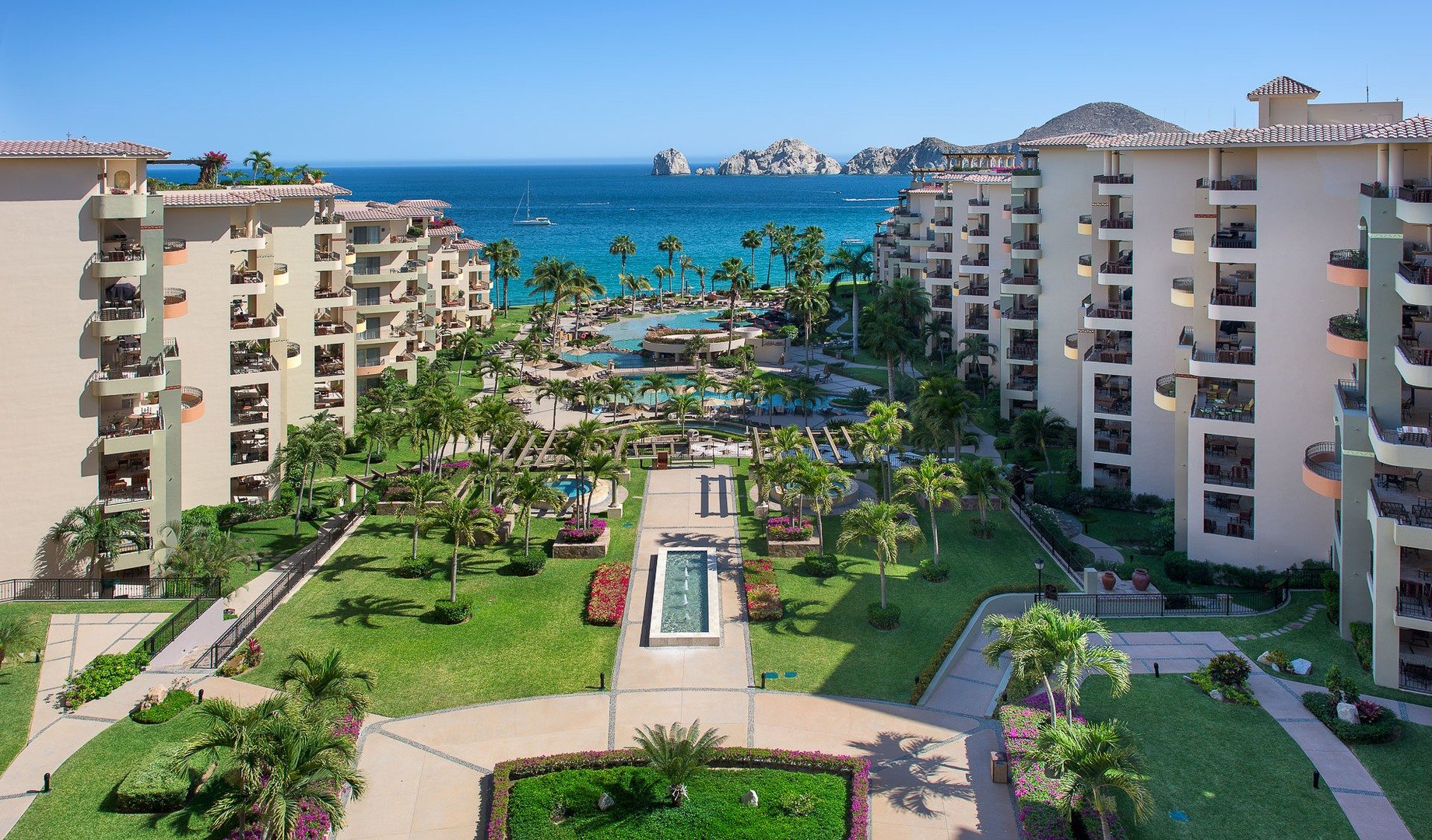villa-la-estancia-los-cabos-panoramic-2.jpg