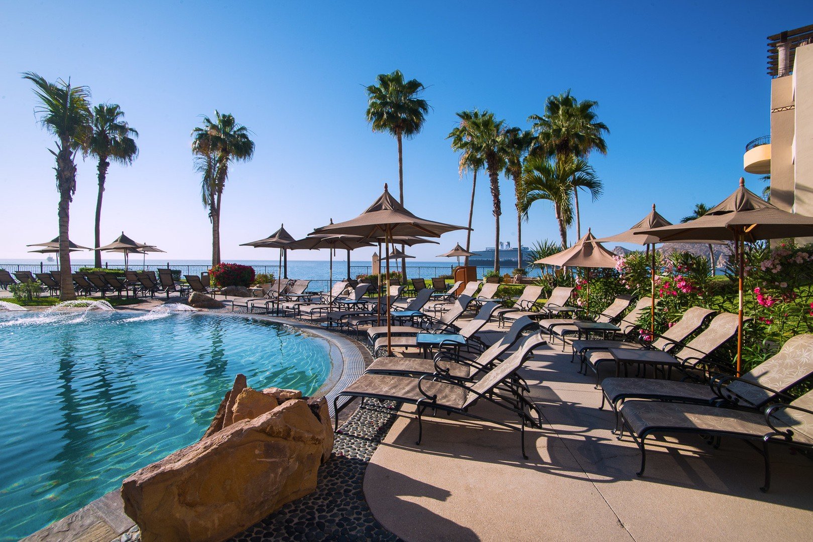 villa-la-estancia-los-cabos-pools-3.jpg