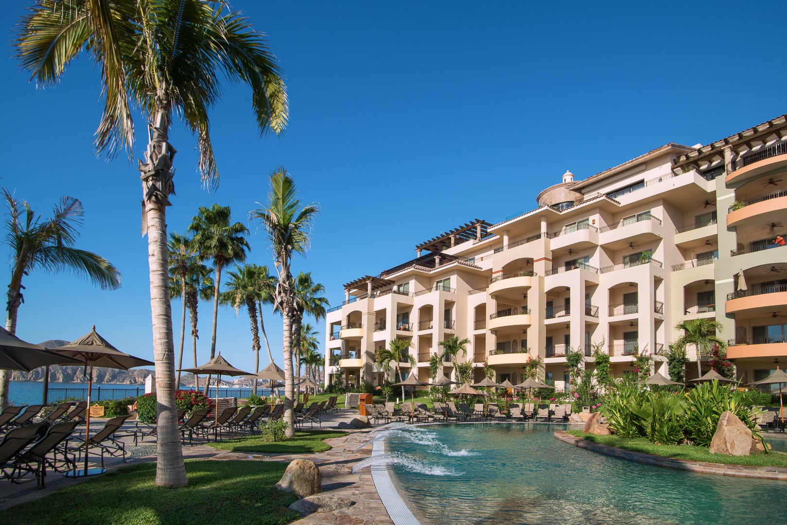 villa-la-estancia-los-cabos-pools-2.jpg