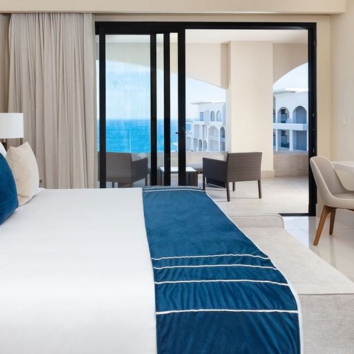 One Bedroom Suite Ocean View - f43mf21z.jpg