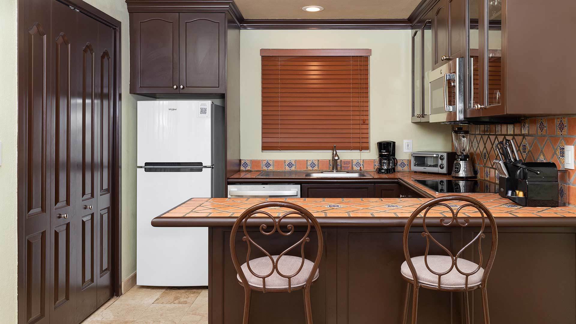 One Bedroom Suite - two-bedroom-suite-7.jpg