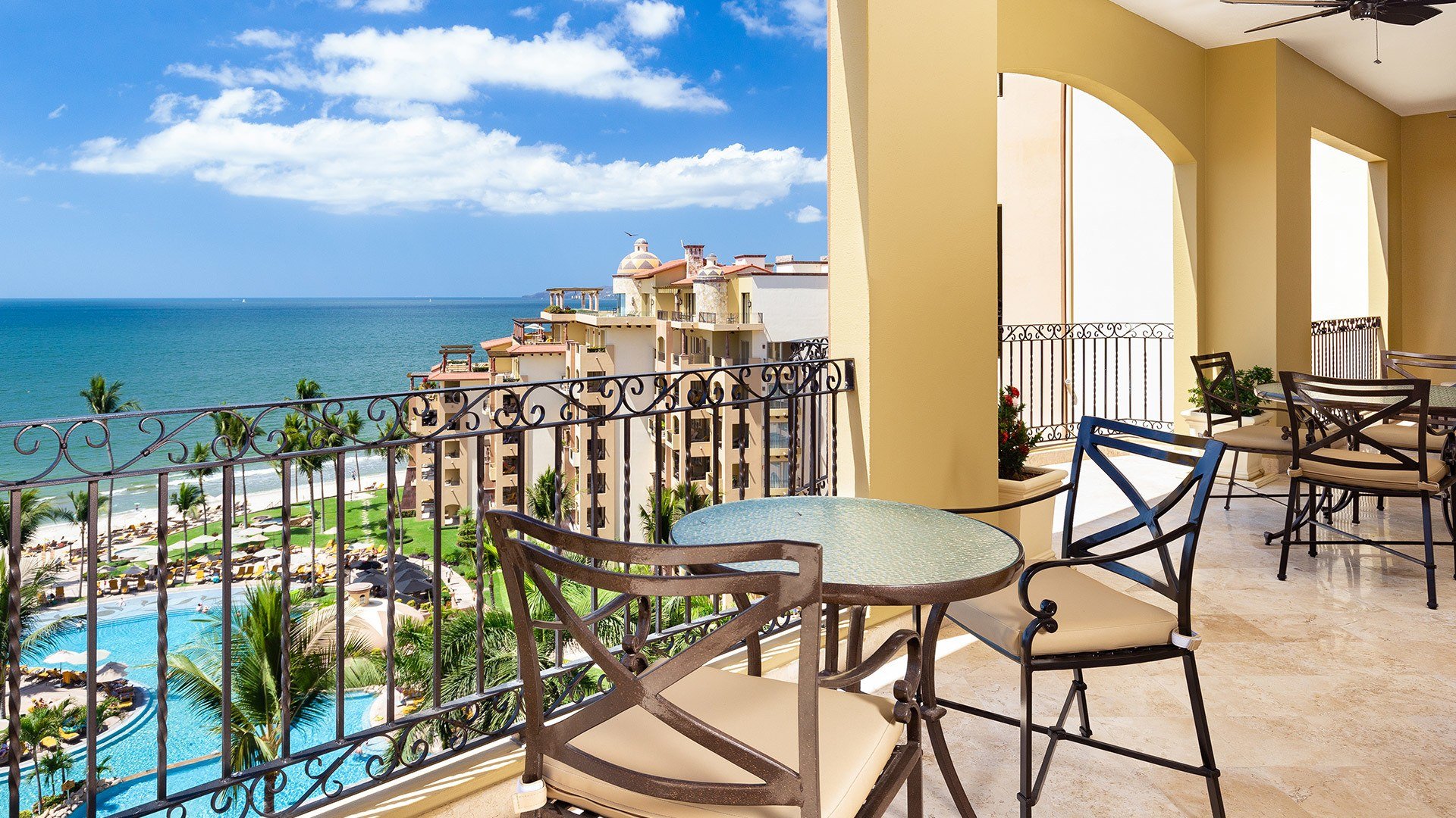 Two Bedroom Suite. - two-bedroom-suite-16.jpg