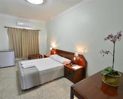 Apartamento 1 Casal + 1 Solteiro