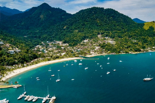 vista aéreo praia portogalo.png