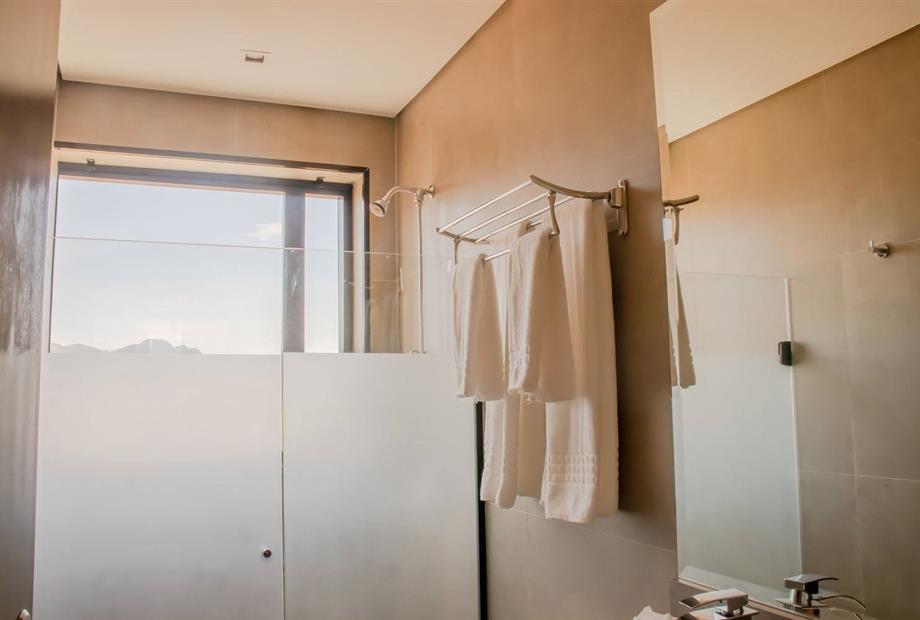 whatsapp image 2023-03-15 at 16.08.11 (1).jpeg