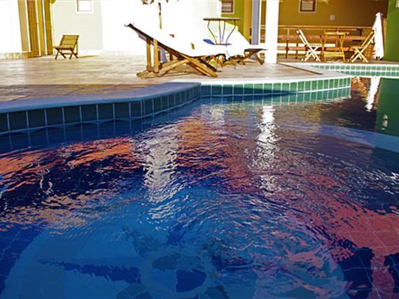 Piscina Pousada Latitude