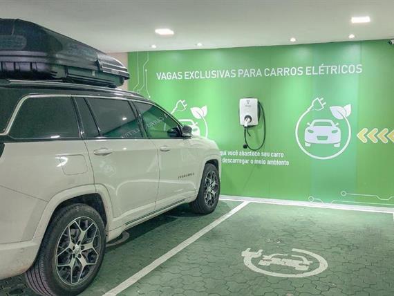 estacionamento omni del sol.jpg