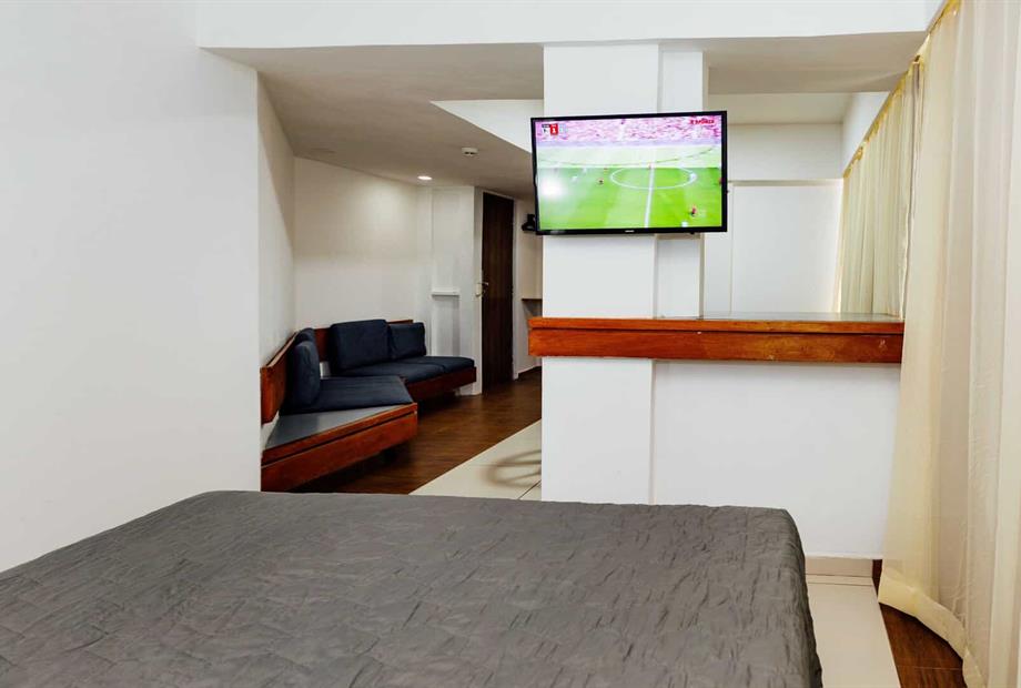 5y7a2218 (1) (1).jpg