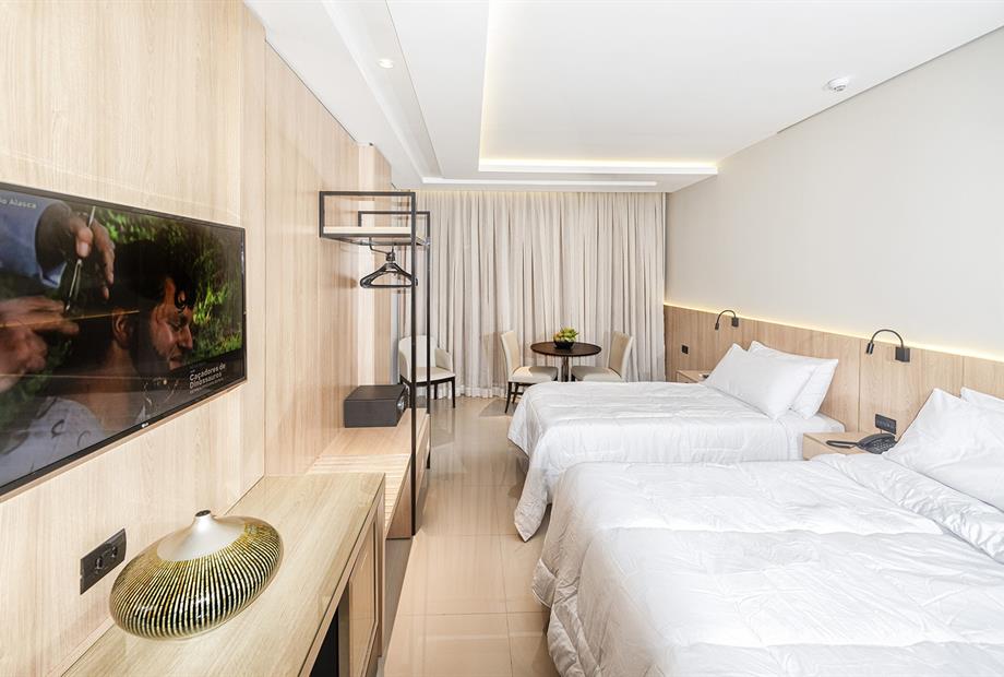 quarto 556 k hotel rafain.jpg