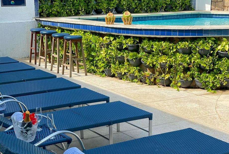 zpiscina aquecida.jpeg