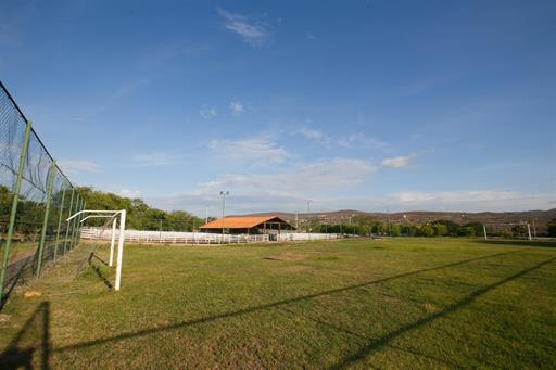 CAMPO DE FUTEBOL.jpg
