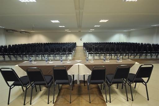 salão galo de campina 1 baixa.jpg