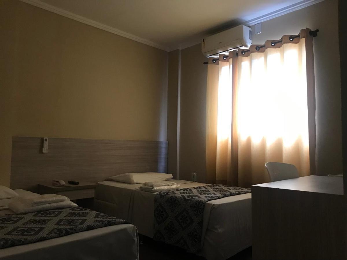 Prático Hotel 5
