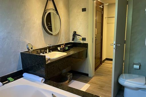 banheiro interior.jpg