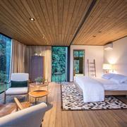 Hannah Arendt (25) - Villa do Bosque