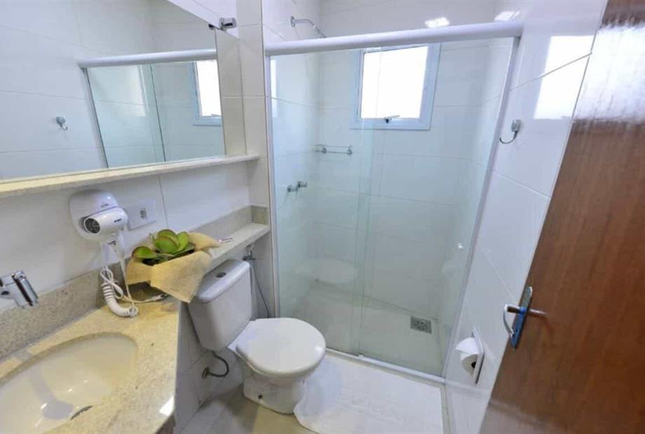 banheiro bloco antigo.jpeg