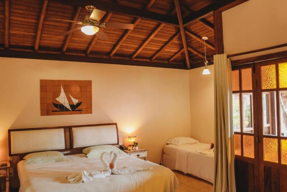 Quarto Triplo com Vista do Jardim-9.jpg