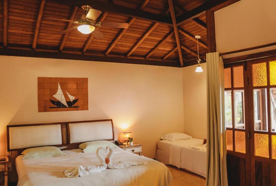 Quarto Triplo com Vista do Jardim-9.jpg