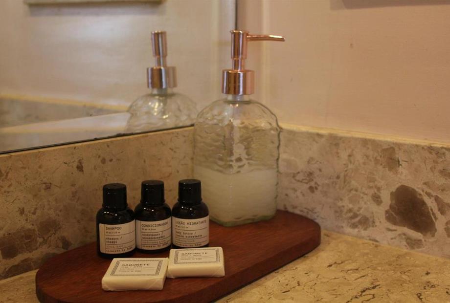 Quarto Triplo com Vista do Jardim-15.jpg