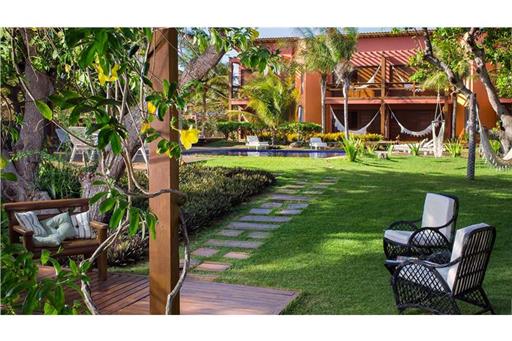 17122013 Gazzebo e piscina.jpg