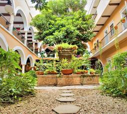 Hotel Caribe Merida Yucatan by Kavia