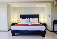 MASTER SUITE