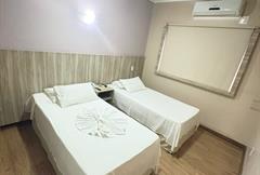 Quarto duplo DEFICIENTE  (02 camas solteiros)