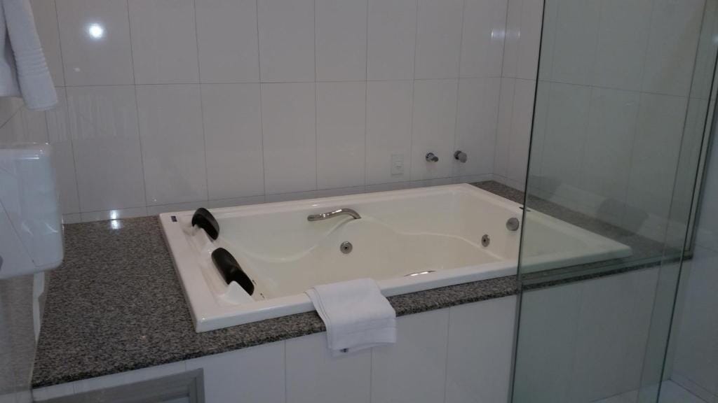 cad87002-9cfc-4da2-af39-ed670611e154.jpg