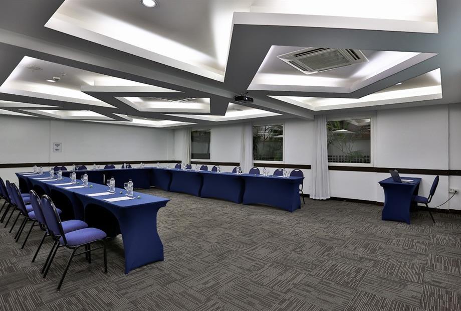 sesd - largo da sé - u (1).jpg