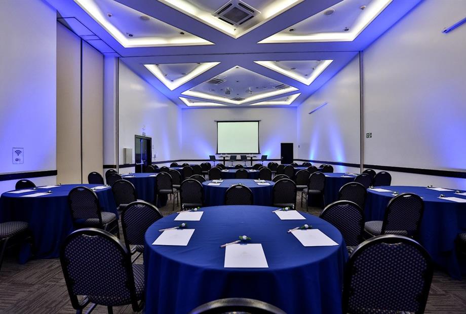 sesd - rosario i e ii - mesa redonda (1).jpg