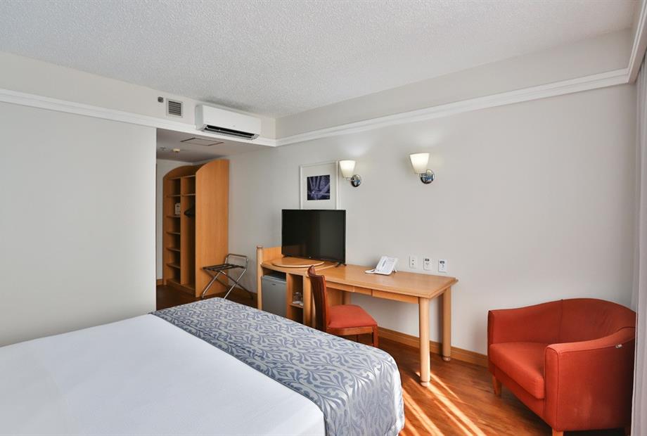 sesd - superior queen (11).jpg