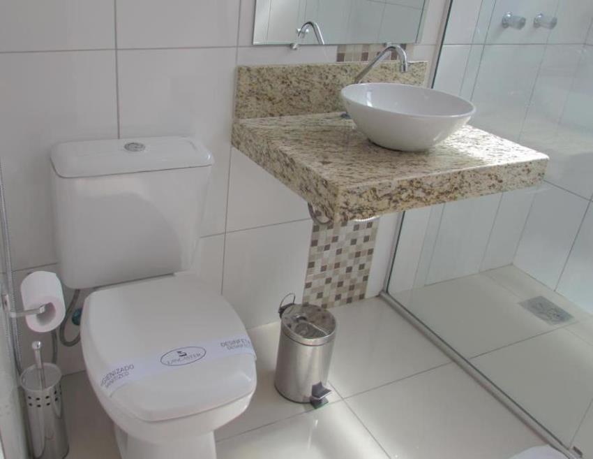 a29de5ad-76d1-4035-ba27-88b9148ff765.jpg