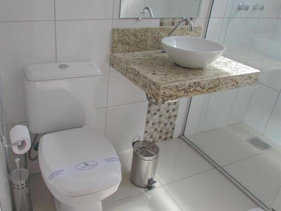 a29de5ad-76d1-4035-ba27-88b9148ff765.jpg