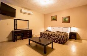master-suite of Hotel Colón Mérida by Kavia