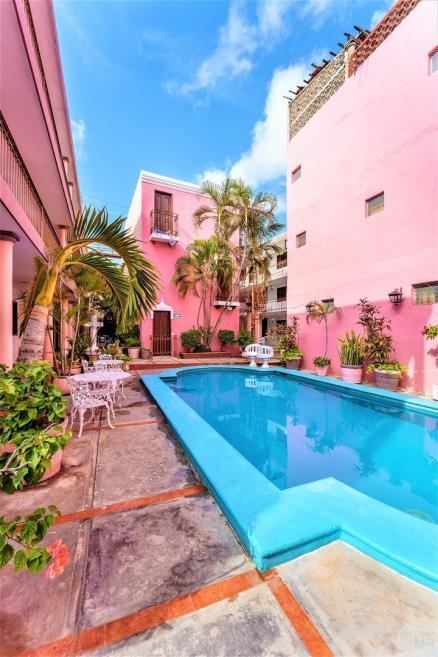 kavia_santalucia_dsc09547_300_ea.jpg