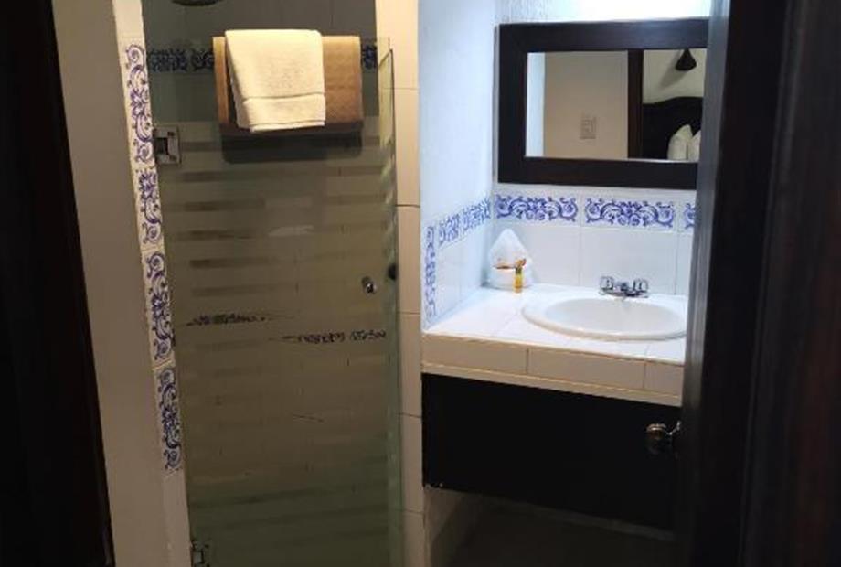 Quarto Standard com Cama King-size-3.jpg