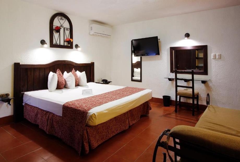 Quarto Standard com Cama King-size-5.jpg