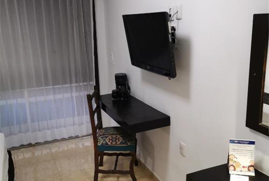 Quarto Deluxe com Cama King-size-8.jpg