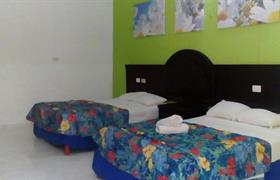 Standard Queen Room of Hotel El Cid by Kavia